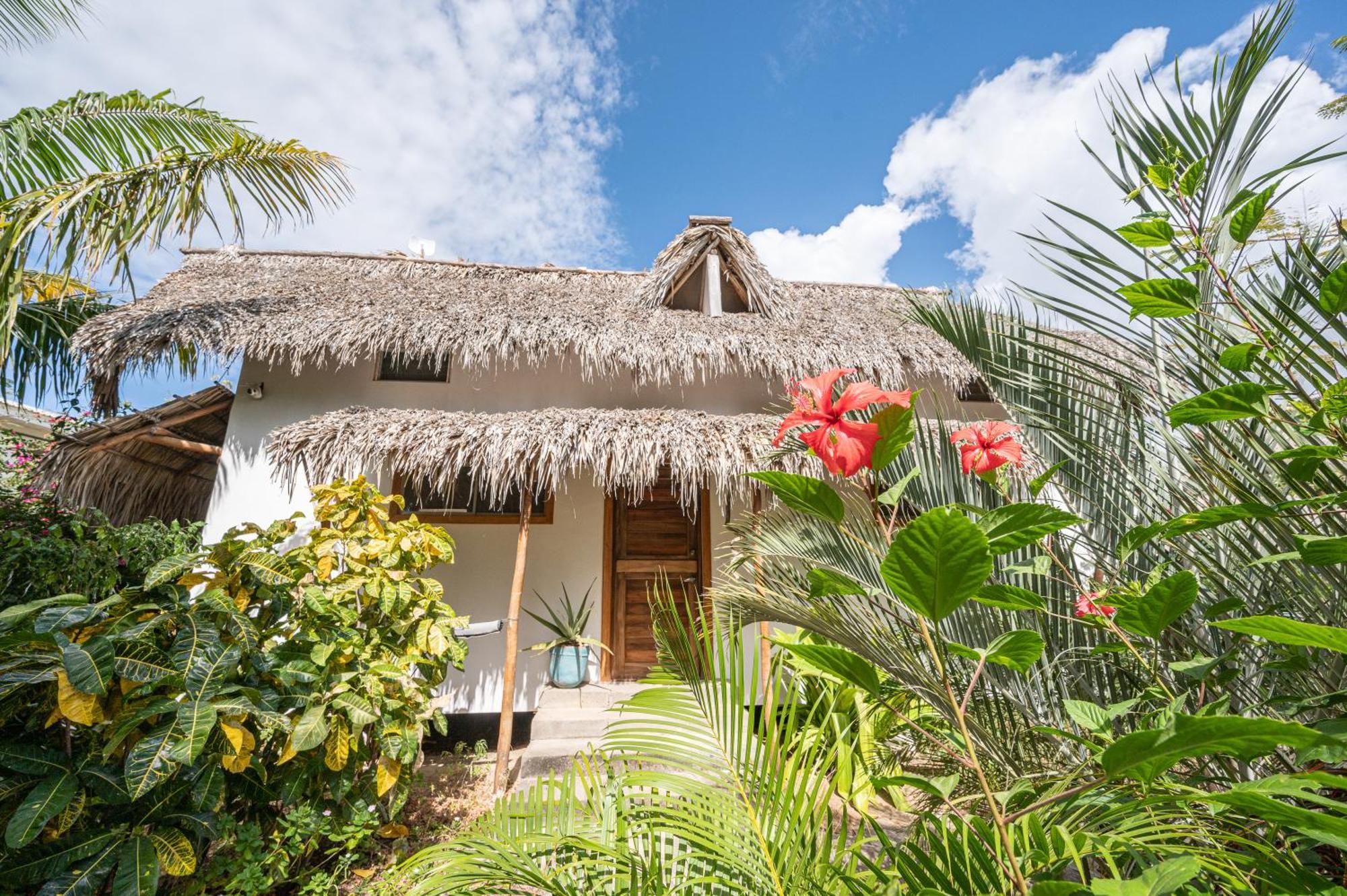 Twoten° Surf Home Popoyo Exterior photo